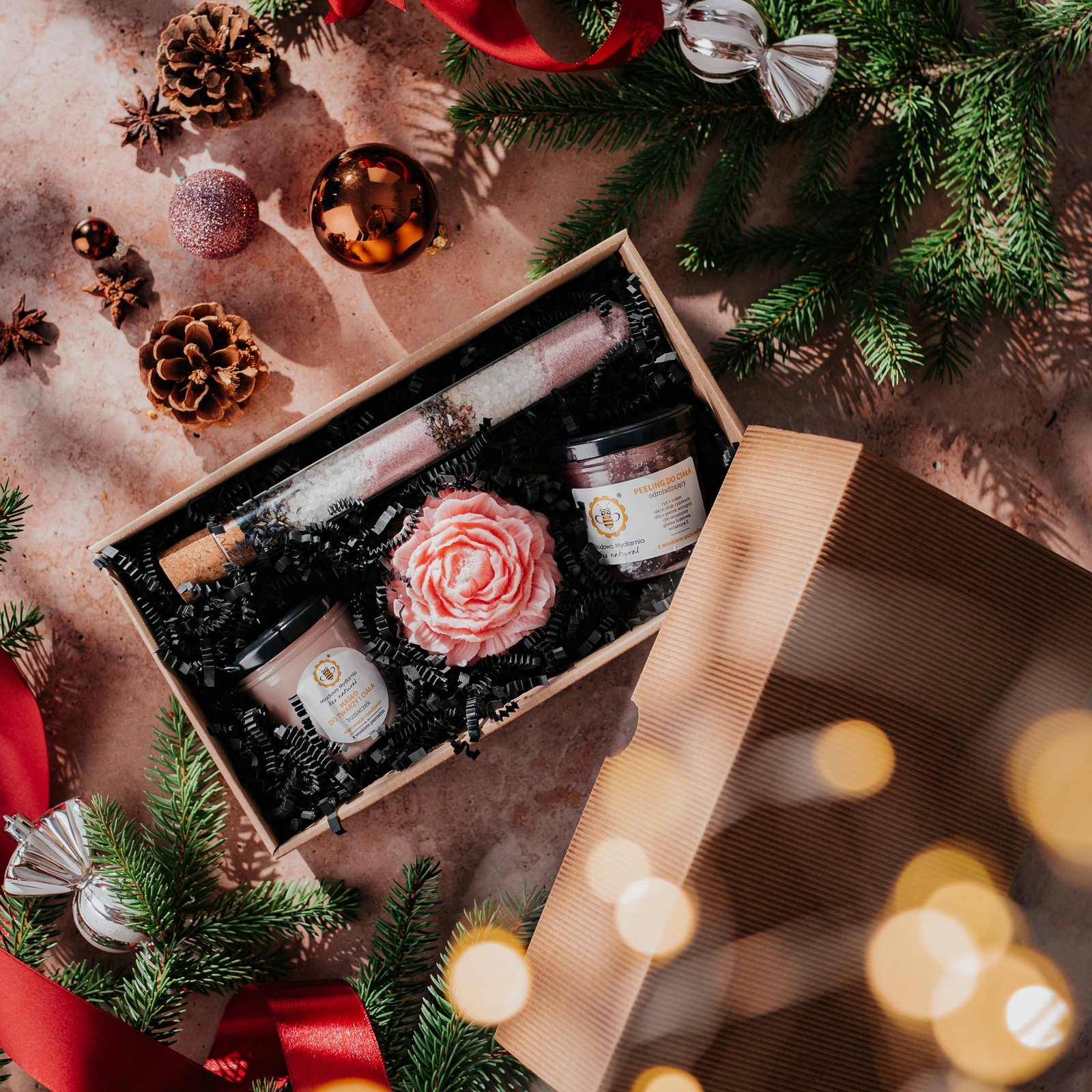 GOTOWE ZESTAWY PREZENTOWE